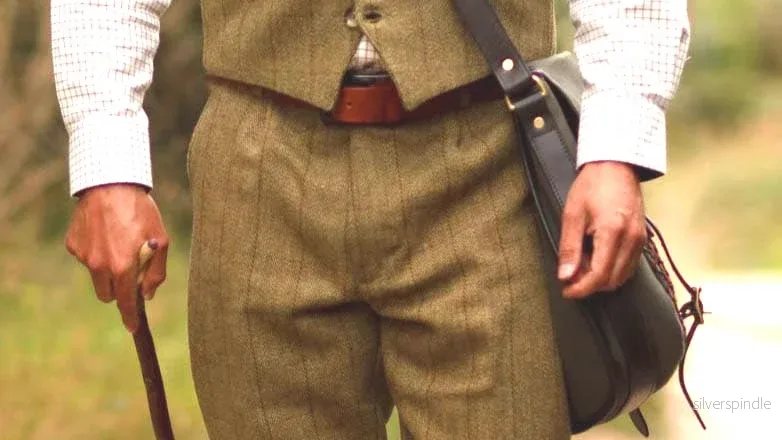 Walker & Hawkes Windsor – Tweedbreeks Plus 2 Light Sage Walker & Hawkes Windsor – Tweedbreeks Plus 2 Light Sage