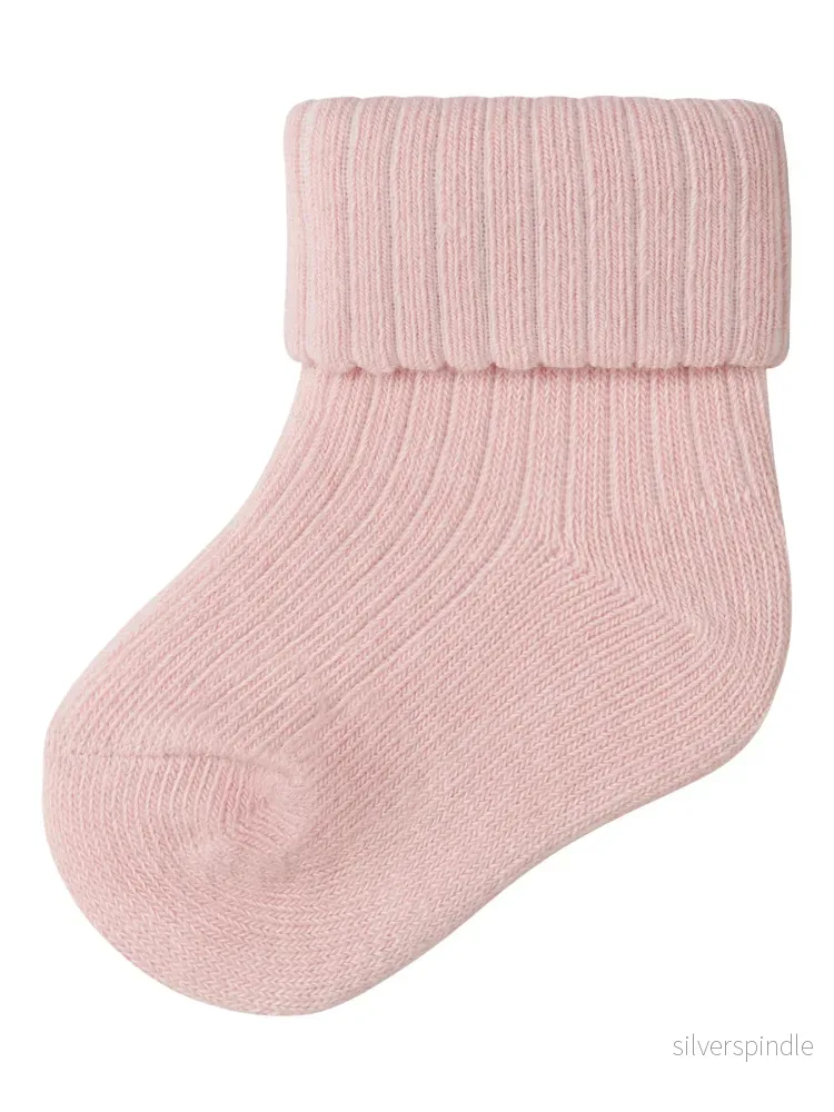Ribbad ljusrosa Baby Strumpor Ribbad ljusrosa Baby Strumpor