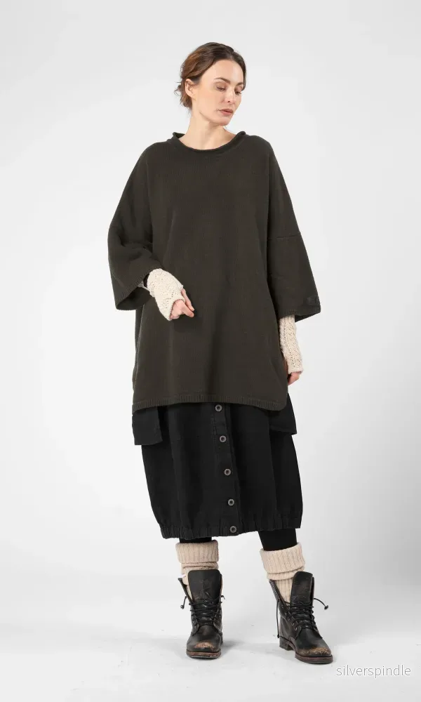 Lång stickad tröja i ull, oversize Lång stickad tröja i ull, oversize