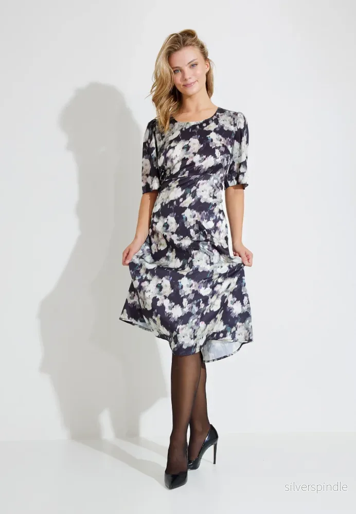 MILLA KLÄNNING - Grey pattern
