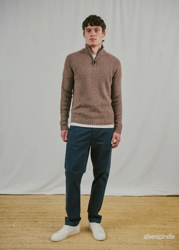 BS Svalbard Regular Fit Stickat – Mink BS Svalbard Regular Fit Stickat – Mink