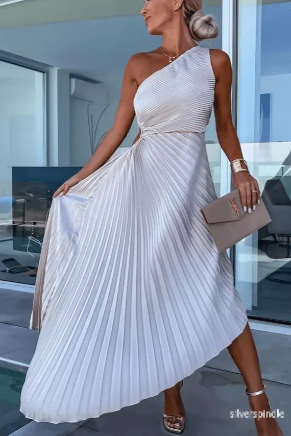 Sophie | Elegant One Shoulder Sommarklänning med Plisserad Kjol - Bild 2