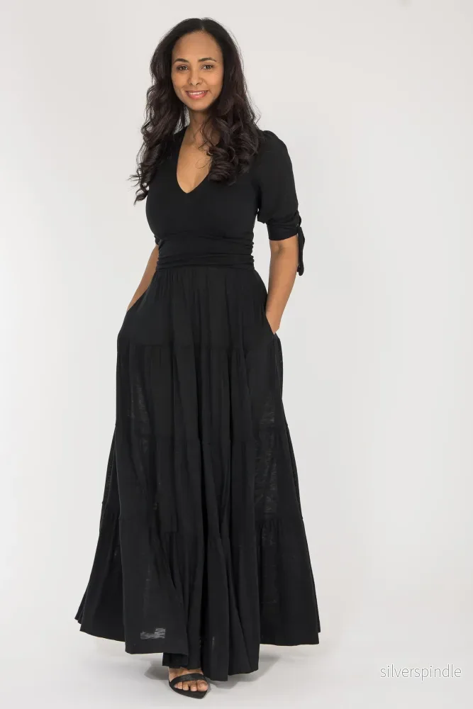 Flowy maxi jersey dress – Black Flowy maxi jersey dress – Black
