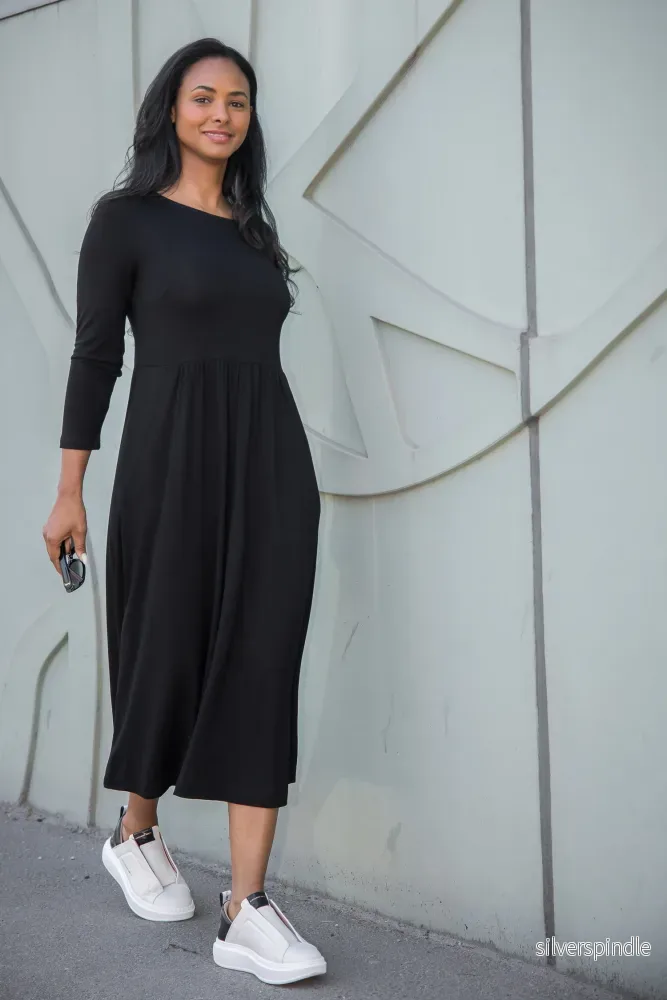 Ideal midi jersey dress – Black Ideal midi jersey dress – Black