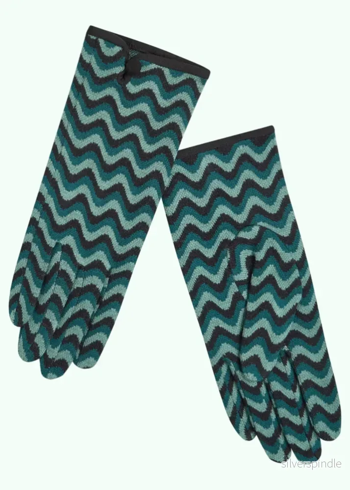 Stickade handskar – waves Stickade handskar – waves