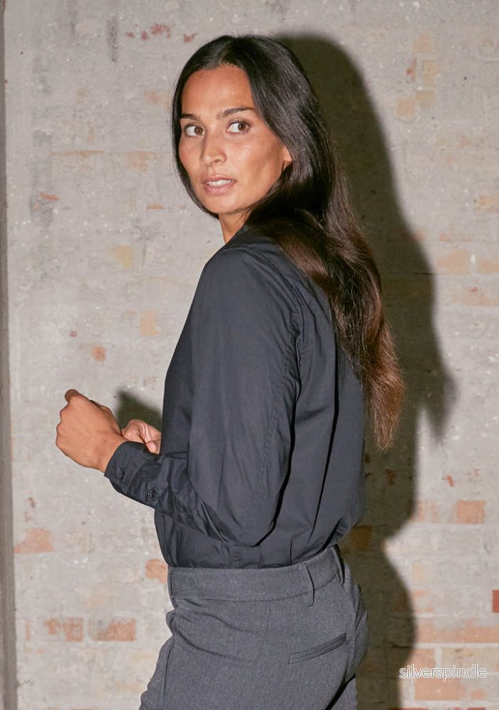 Bellis Classic Shirt – Black Bellis Classic Shirt – Black