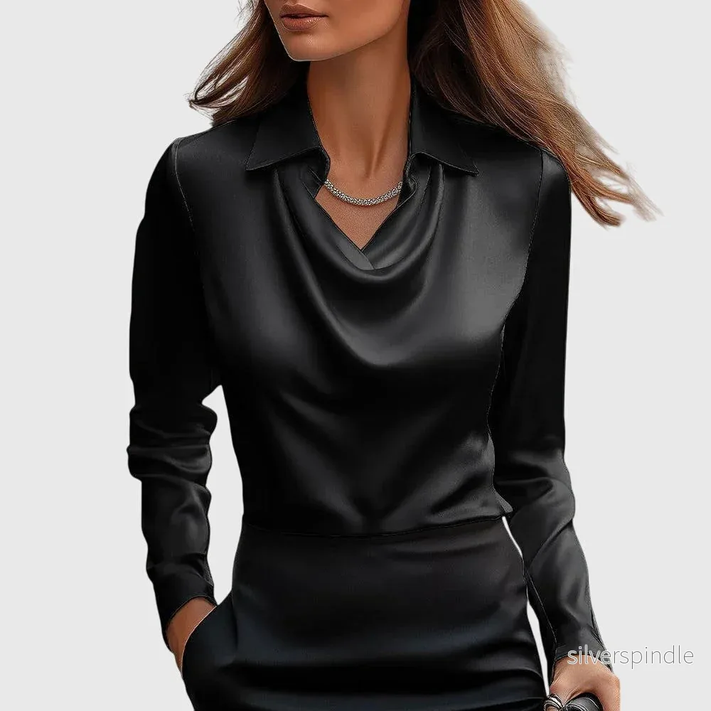 Emma | Elegant Veckad Blus med Bröstficka - Bild 3