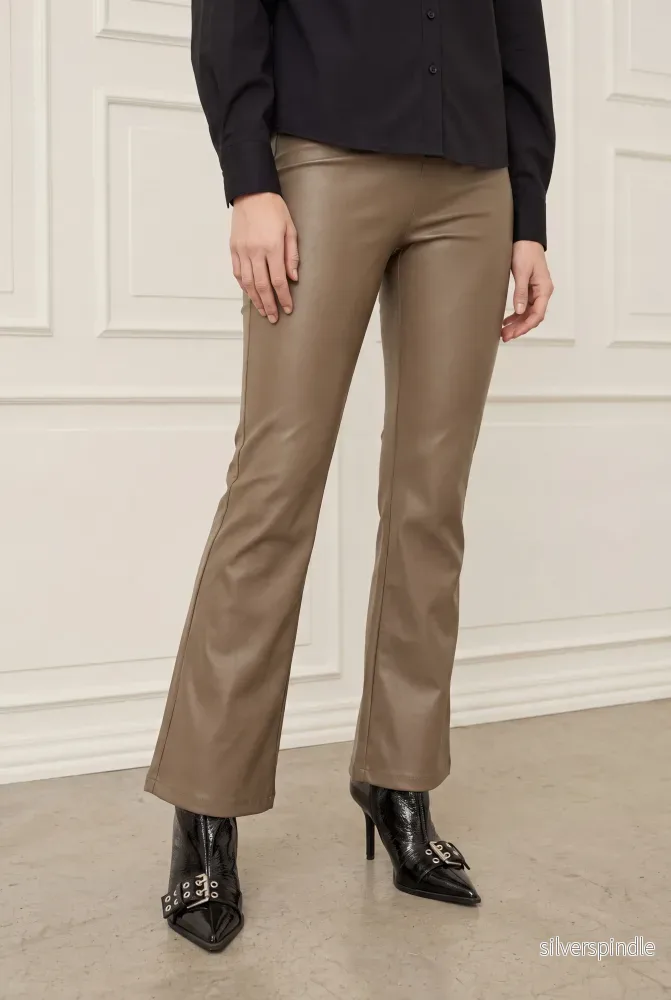 Helga Pant – Toffee Helga Pant – Toffee
