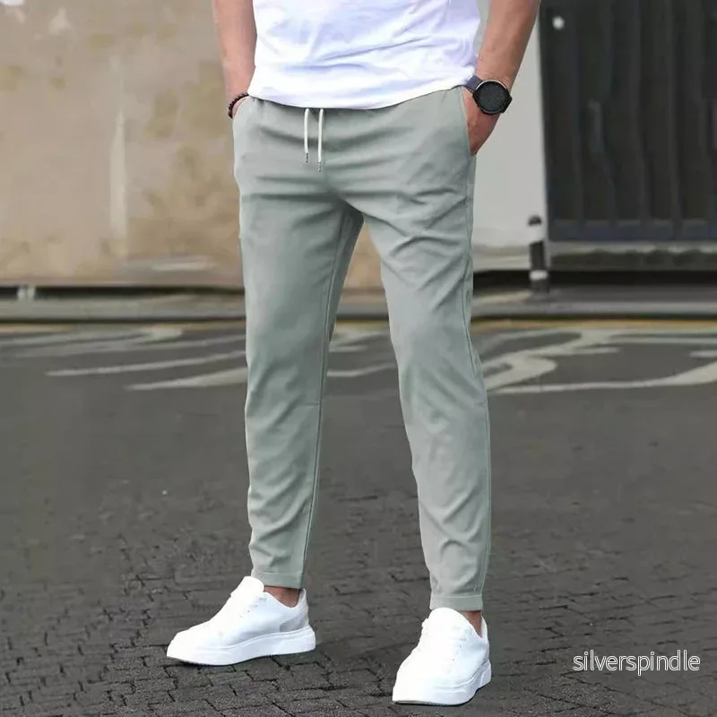 Liam | Slim Fit Kortade Byxor med Modern Design - Bild 2