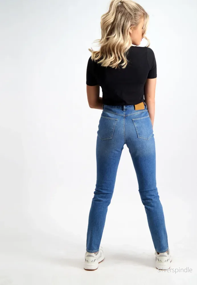DENIM REGULAR FIT JEANS - Denim - Bild 2