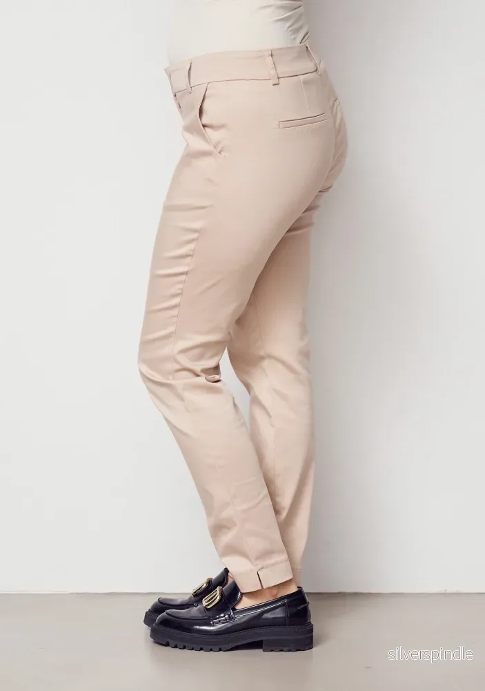 Isay Chino Pant - LONG Sand - Bild 2