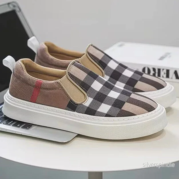 Ethan | Modern Rutmönstrade Slip-On Sneakers för Herr - Bild 2