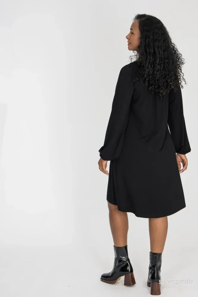 A-lined belted short jersey dress - Black - Bild 3