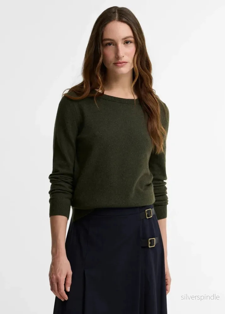 Barbour Pendle Crew Knitted Jumper Olive Birchwood Barbour Pendle Crew Knitted Jumper Olive Birchwood