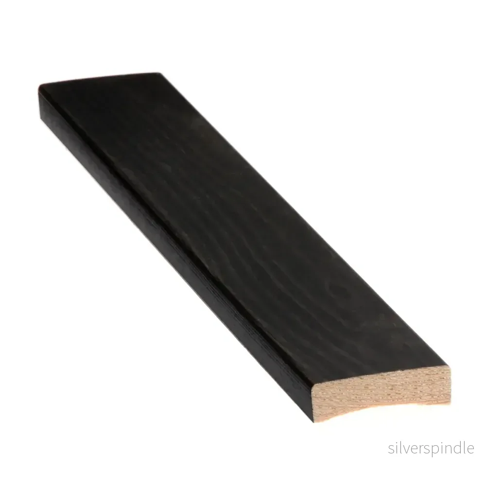 Täcklist 12x42x2200, Furu, Bastuskyddad Svart