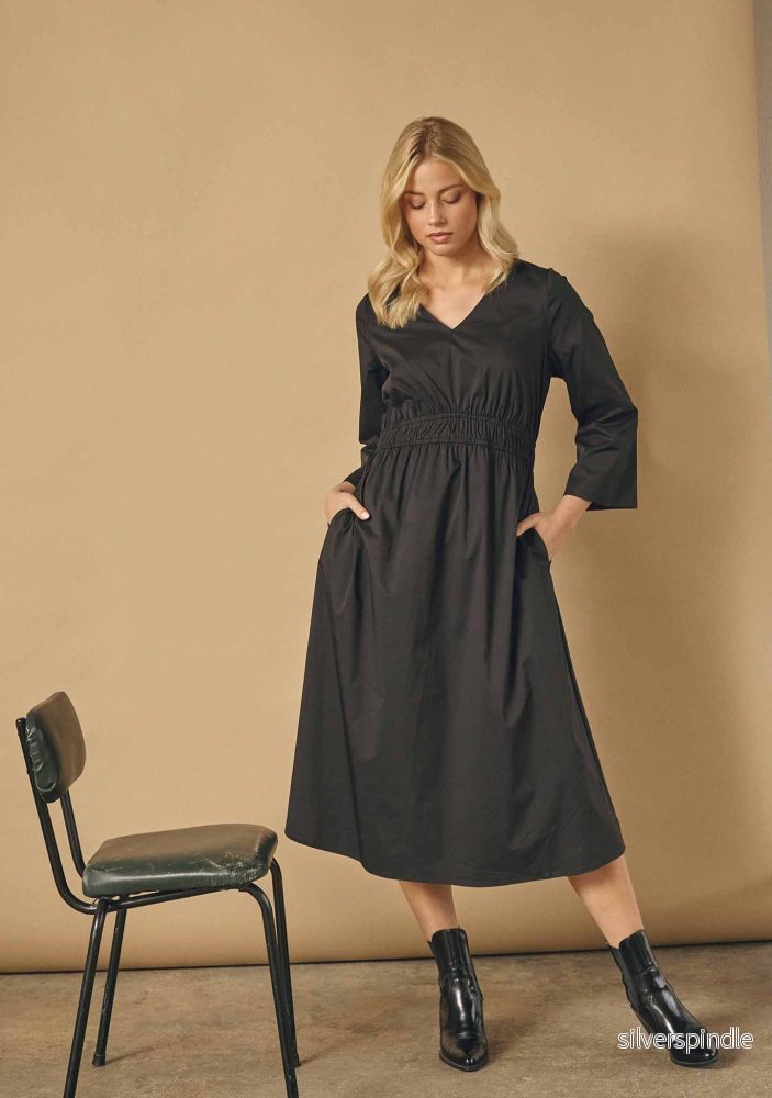 Sigga Sleeve Dress – Black Sigga Sleeve Dress – Black