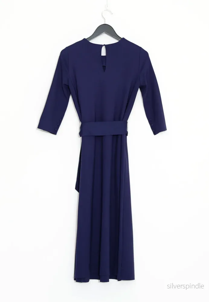 A-SHAPED DRESS WITH BELT - Blå - Bild 2