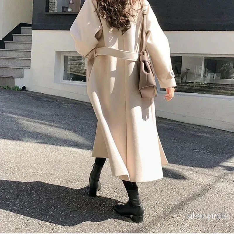 Elegant Övergångsrock för Kvinnor med Avtagbart Midjeband | Tidlös Design för Säsongsanpassad Elegans - Bild 2