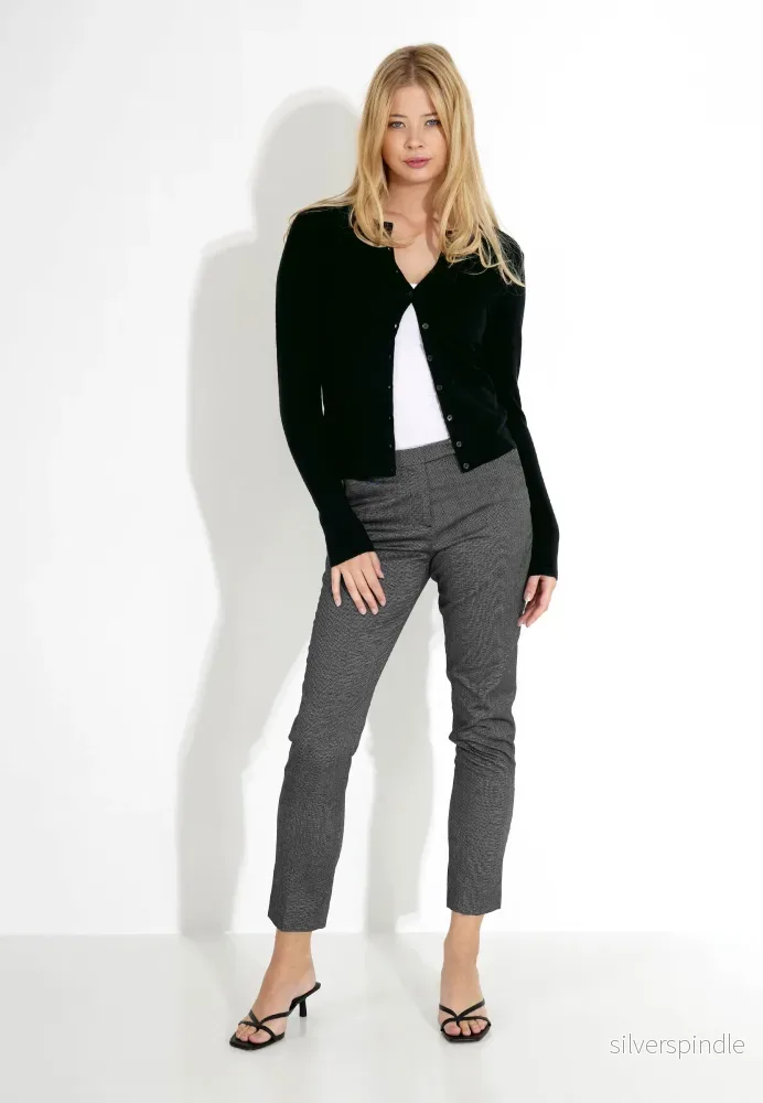 VEGA CARDIGAN – Black VEGA CARDIGAN – Black