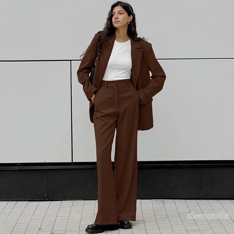 Mia | Elegant Vår Kavaj och Vida Byxor för Kvinnor Mia | Elegant Vår Kavaj och Vida Byxor för Kvinnor
