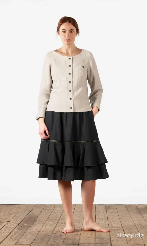 Linnejacka med knäppning, kort modell Linnejacka med knäppning, kort modell