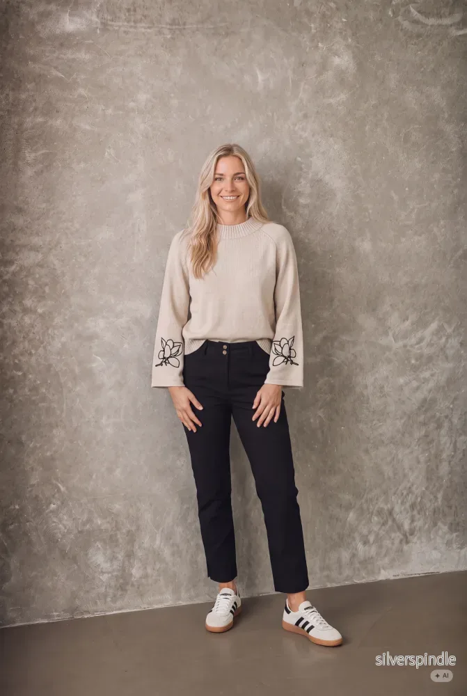 Isay Highwaist Chino - Black - Bild 2