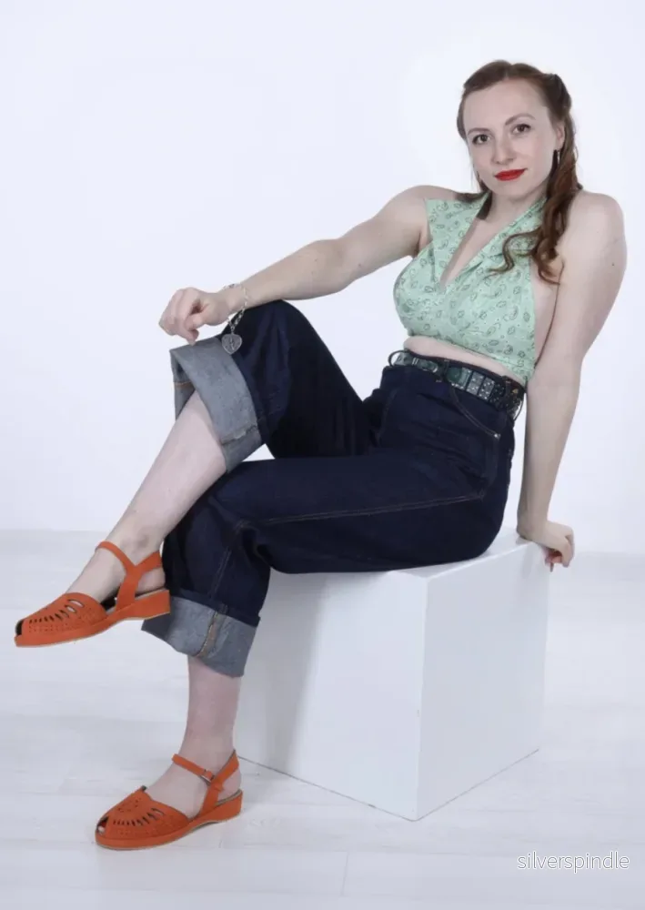 Arbetsbyxor Jeans i indigoblå stil från 1940-talet Arbetsbyxor Jeans i indigoblå stil från 1940-talet
