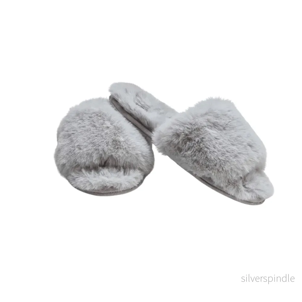 Carpe Diem Beds Fuskpäls Slippers Soft Grey – Outlet Carpe Diem Beds Fuskpäls Slippers Soft Grey – Outlet