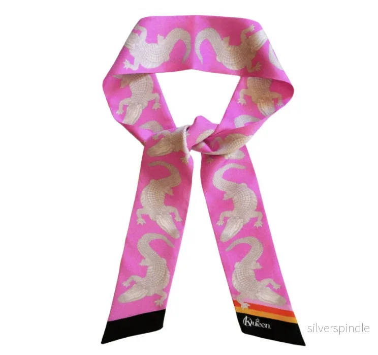 Scarfe Amazing Alligators – Rosa Scarfe Amazing Alligators – Rosa