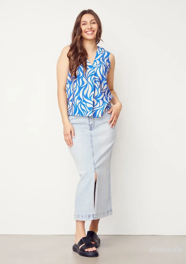 Harlee Top – Blue Floating