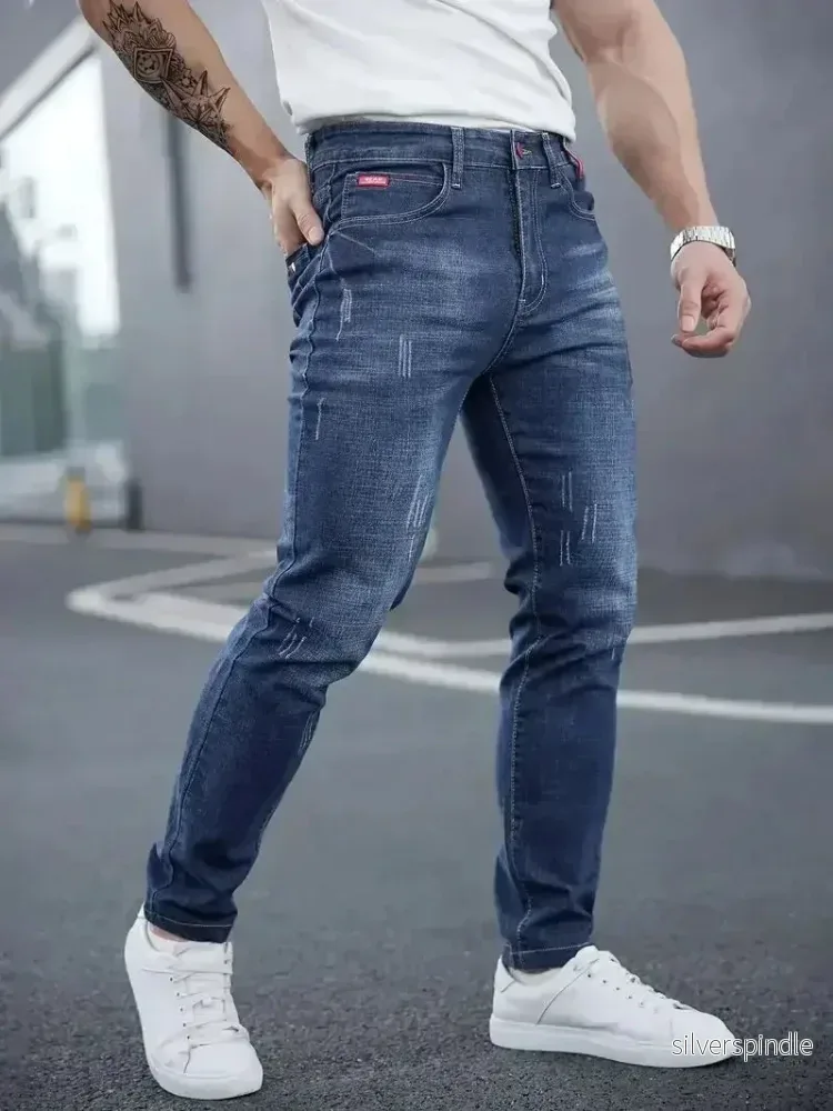 Mia | Slim Fit Jeans Med Medelhög Midja och Elegant Design - Bild 2